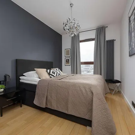 Unique & Modern With Parking And Balcony Remote Work By Renters Warszawa