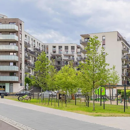 Unique & Modern With Parking And Balcony Remote Work By Renters *